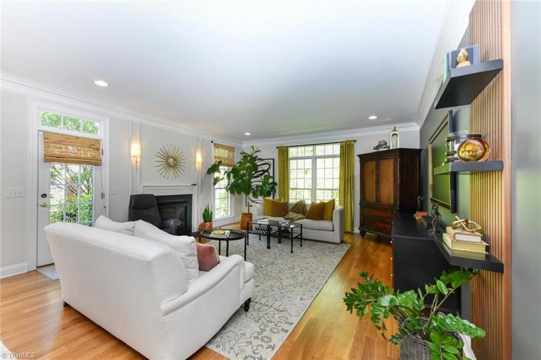 House in Greensboro, North Carolina, United States 4 - 15525582