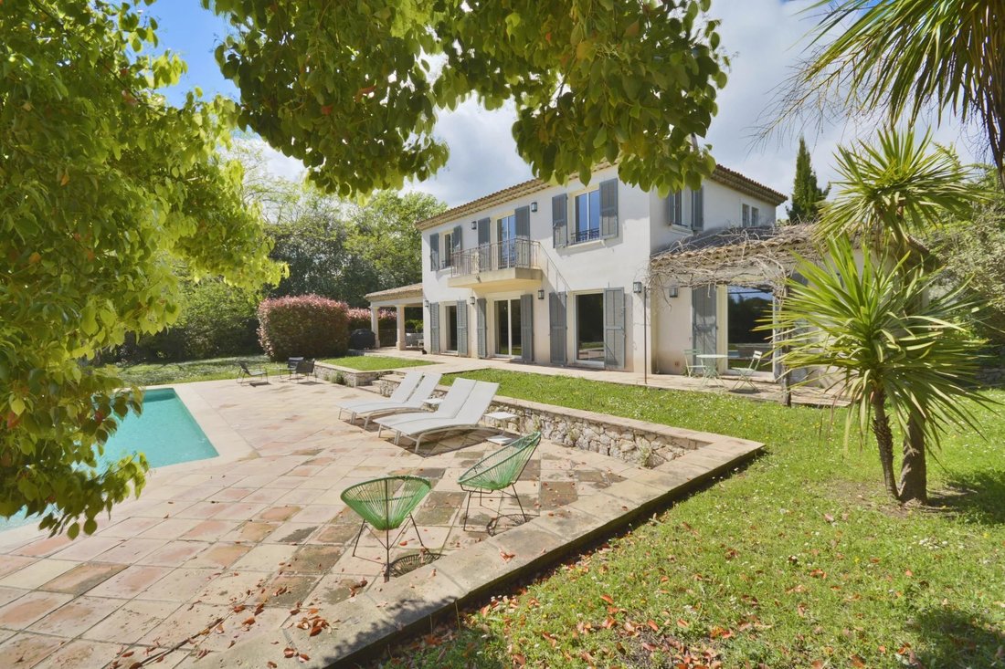 Villa in Valbonne, Provence-Alpes-Côte d'Azur, France 4 - 15524362