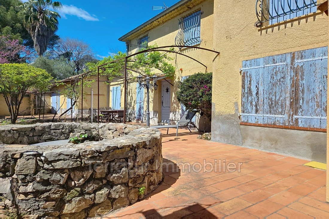 Villa in Juan les Pins-Gallice, Antibes, France 1 - 15527081
