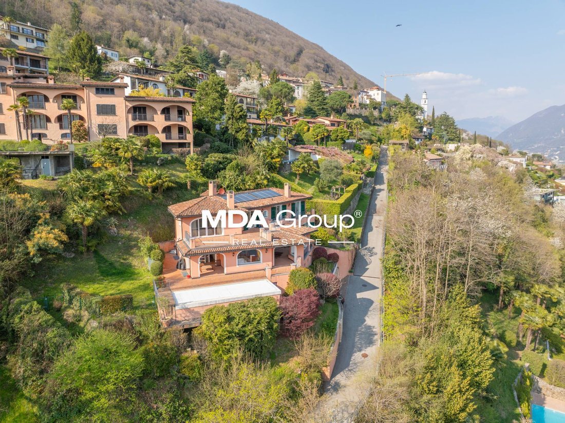 Villa in Vico Morcote, Ticino, Switzerland 4 - 15526118
