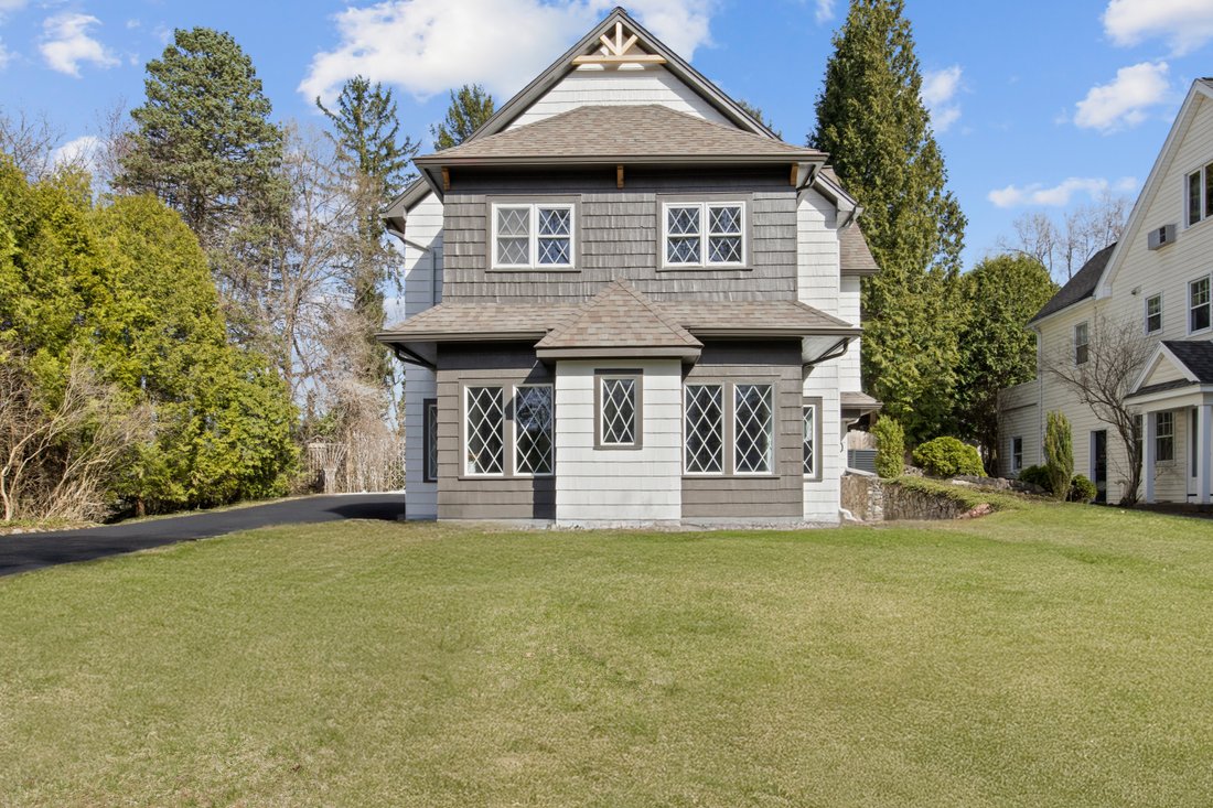 House in Rochester, New York, United States 2 - 15525626