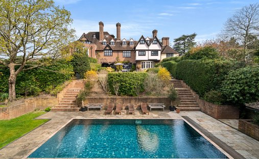 House in Addlestone, England, United Kingdom 1