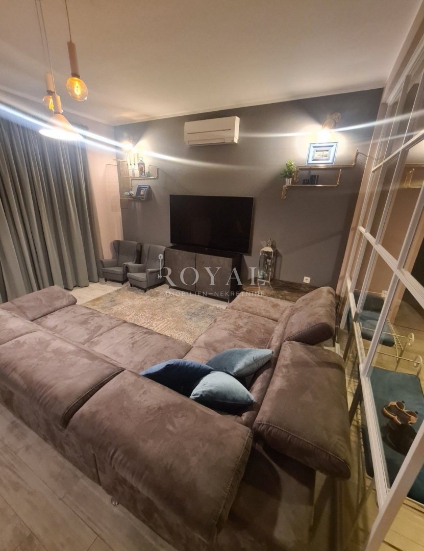 Apartment in Grad Opatija, Primorje-Gorski Kotar County, Croatia 2 - 15525962
