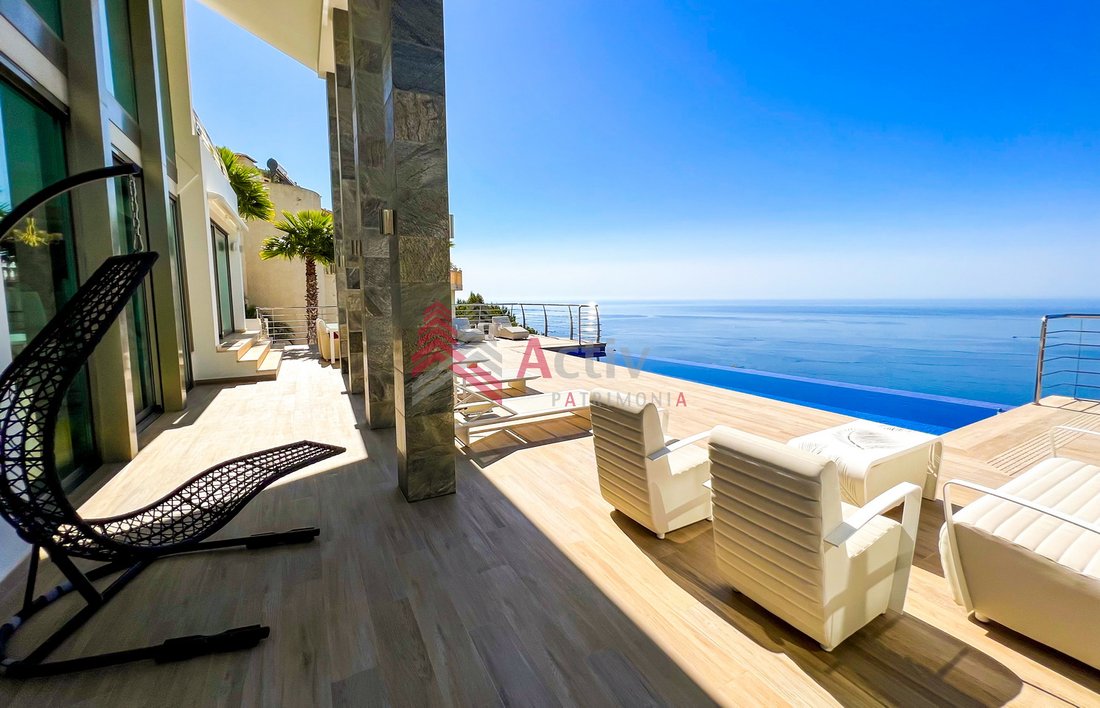 Villa in France 1 - 15525360