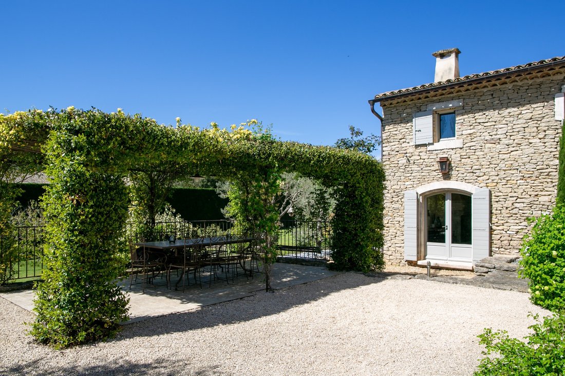 House in Gordes, Provence-Alpes-Côte d'Azur, France 5 - 15189740