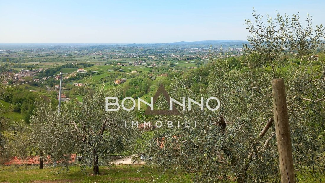 Country House in Vittorio Veneto, Veneto, Italy 3 - 15526109
