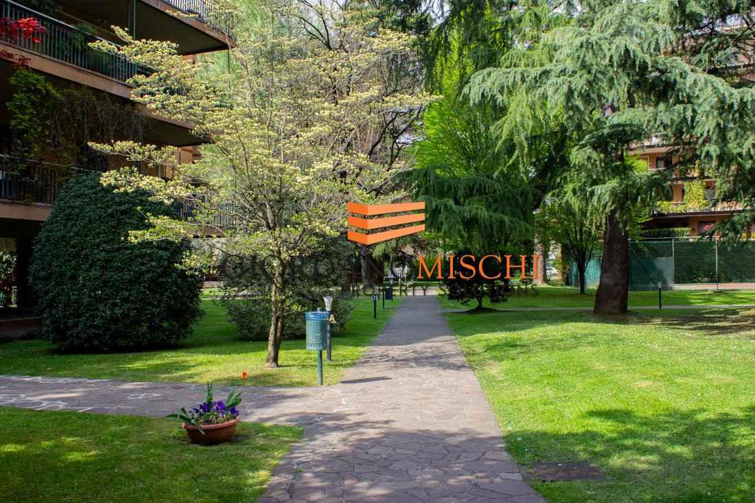 Apartment in Vedano al Lambro, Lombardy, Italy 5 - 15525321