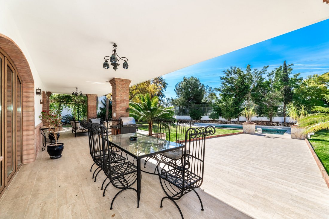 Villa en Marbella, Andalucía, España 3 - 15525411