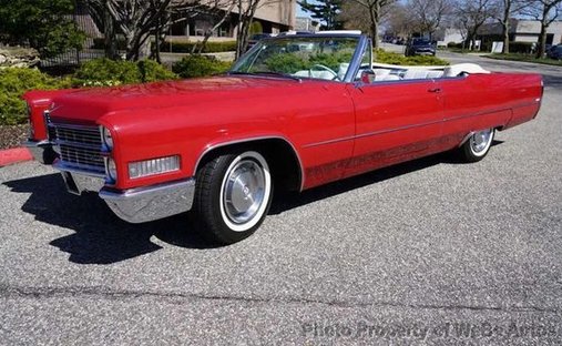 Cadillac Coupe DeVille in Calverton, United States 1
