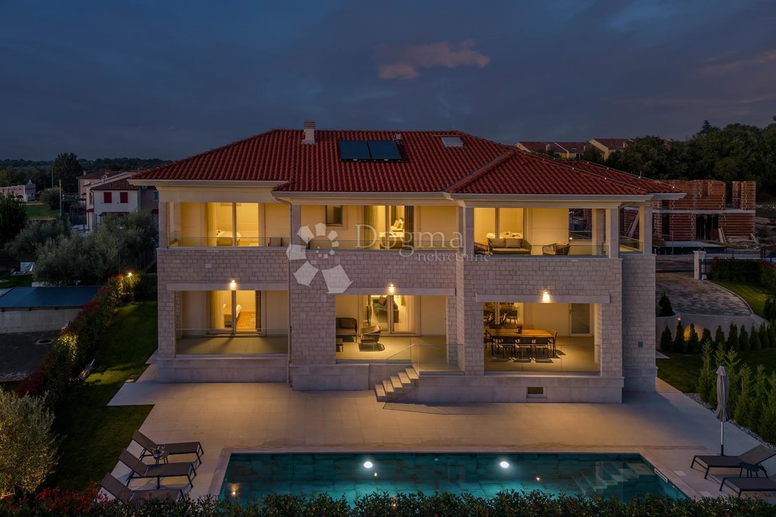 House in Porec, Istria County, Croatia 3 - 14671177