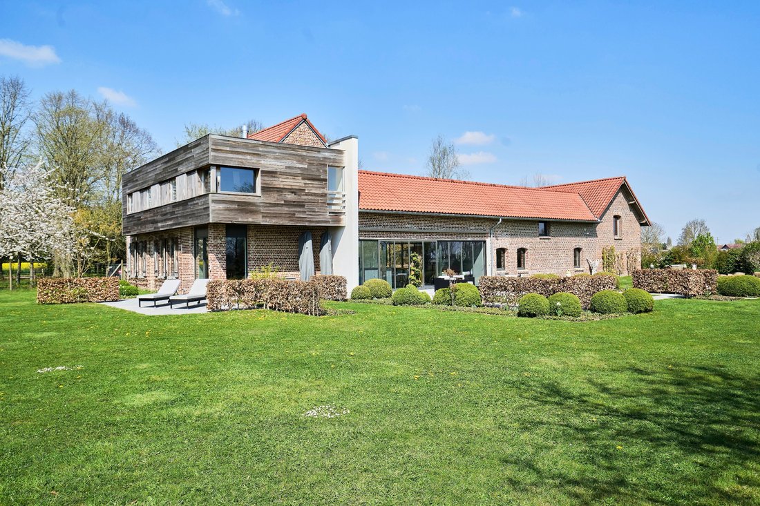 House in Sailly-sur-la-Lys, Hauts-de-France, France 3 - 15525657