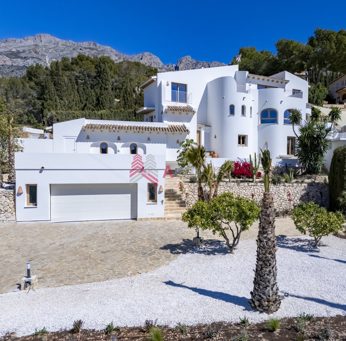 Villa in France 1 - 15525370