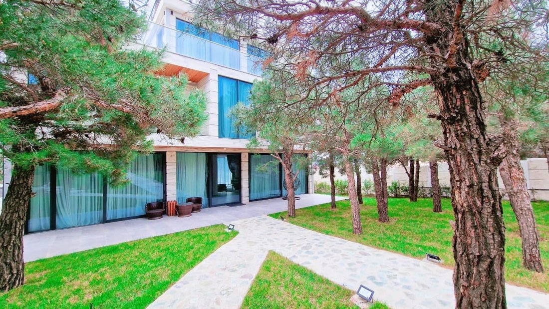 House in Tbilisi, Tbilisi, Georgia 1 - 15526692