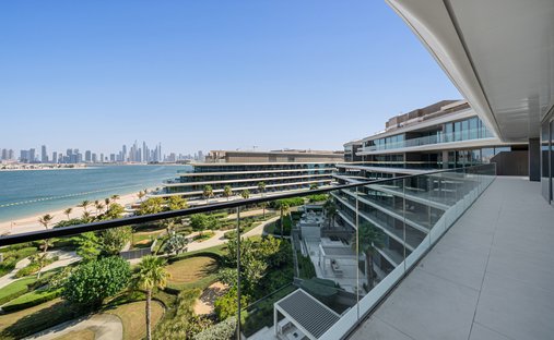 Villa in Dubai, Dubai, United Arab Emirates 1