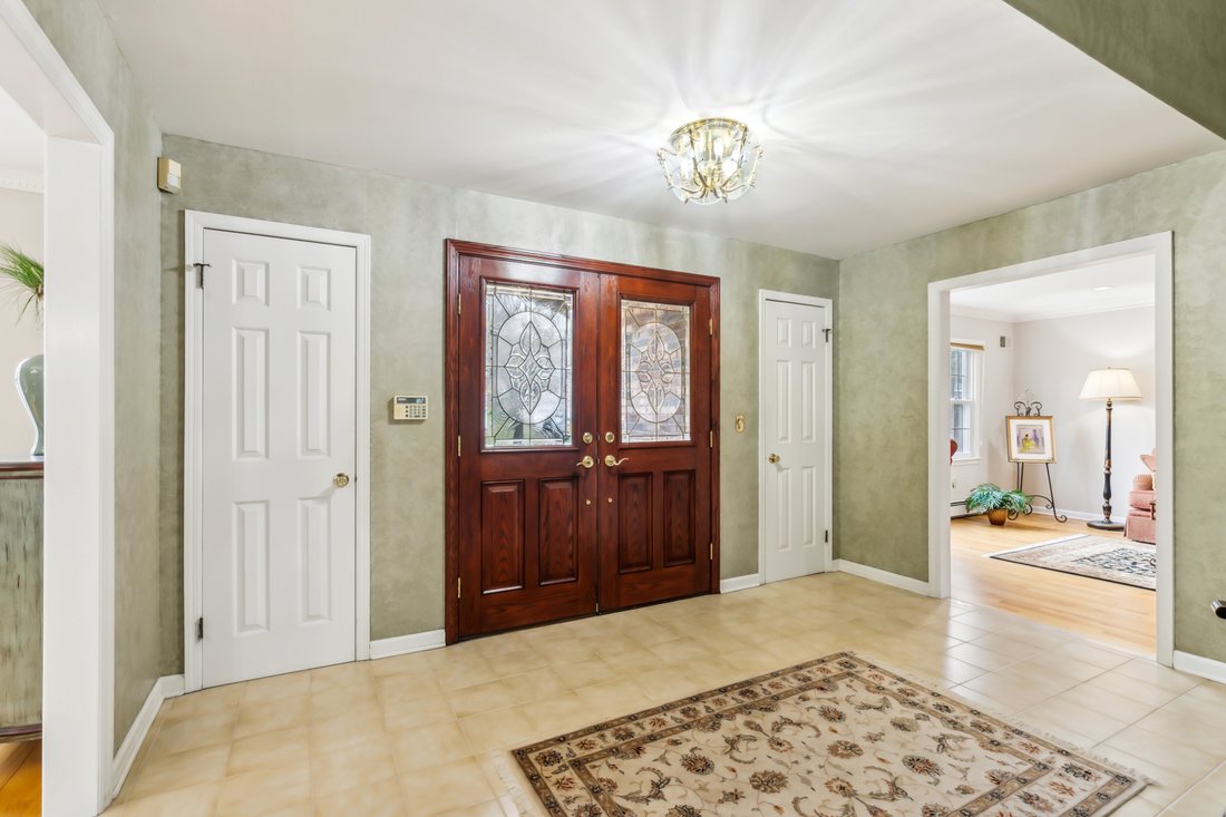 20 Windridge Drive, North Caldwell, Nj In Caldwell, New Jersey, United ...