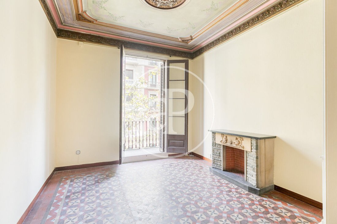 Apartment in Eixample, Barcelona, Spain 2 - 15528638