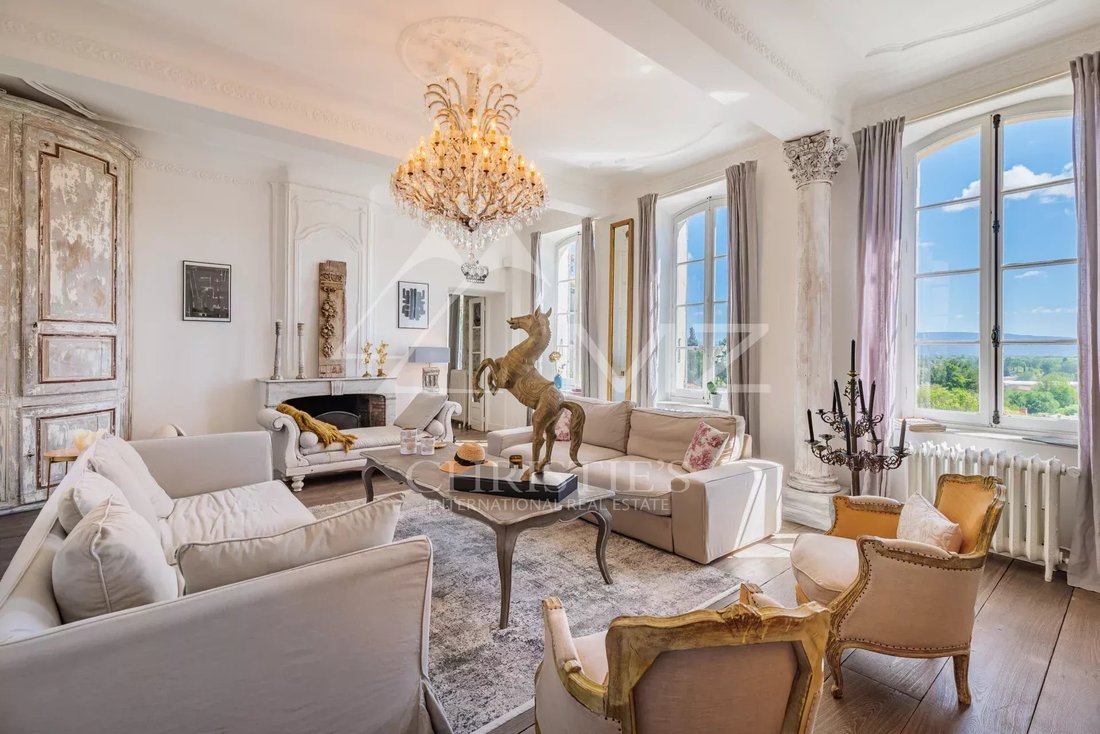 Estate in Châteauneuf-de-Gadagne, Provence-Alpes-Côte d'Azur, France 4 - 14083375