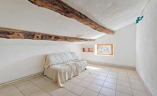 Castle for Sale in Lunas, Nouvelle-Aquitaine, France