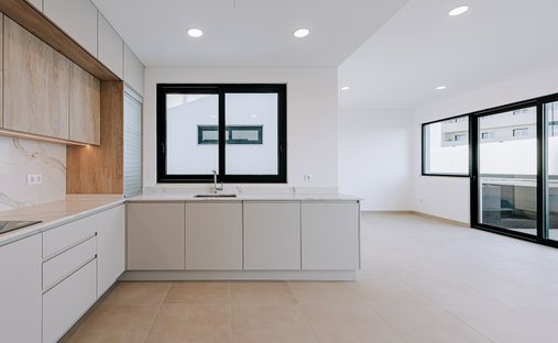 Penthouse in Faro (Se e Sao Pedro), Algarve, Portugal 1
