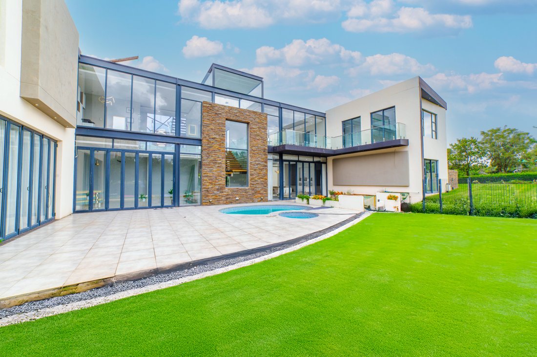 House in Riverglen, Gauteng, South Africa 1 - 15529418