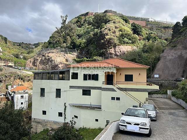 Haus in Ponta do Sol, Autonome Region Madeira, Portugal 1 - 15529880