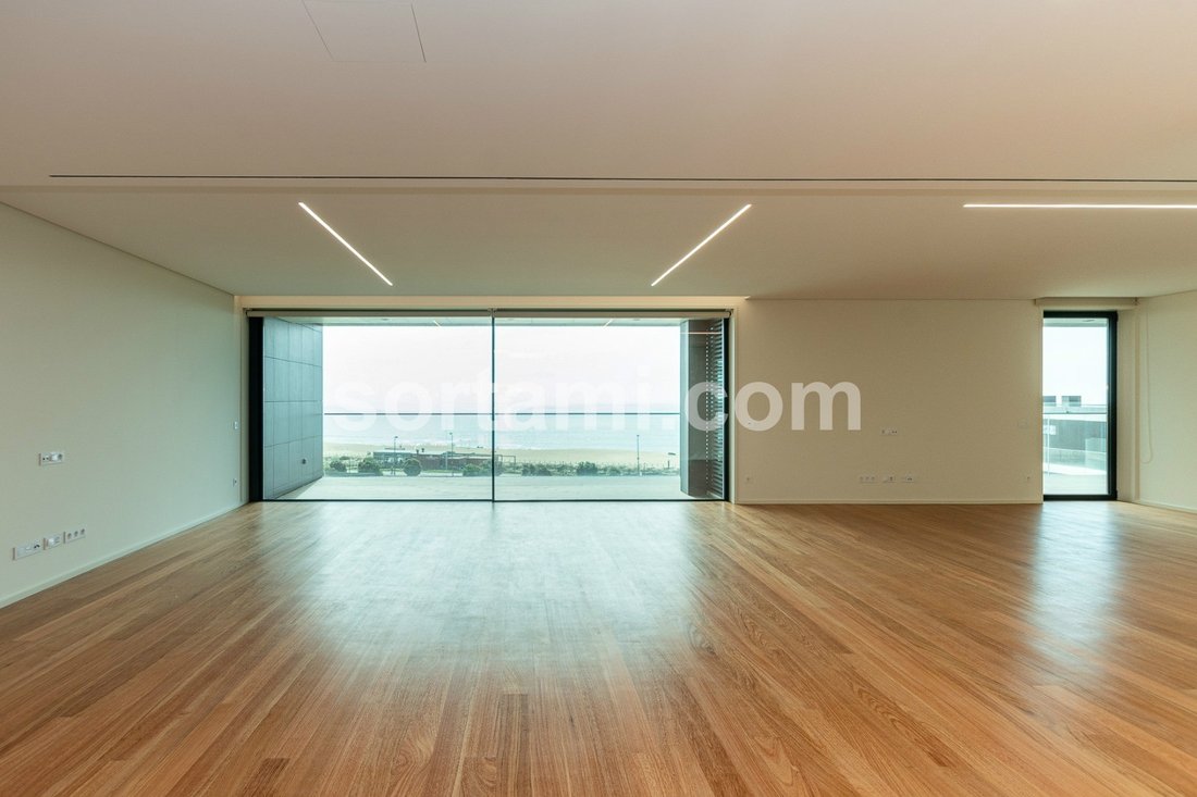 Apartment in Canidelo, Porto District, Portugal 4 - 12377232