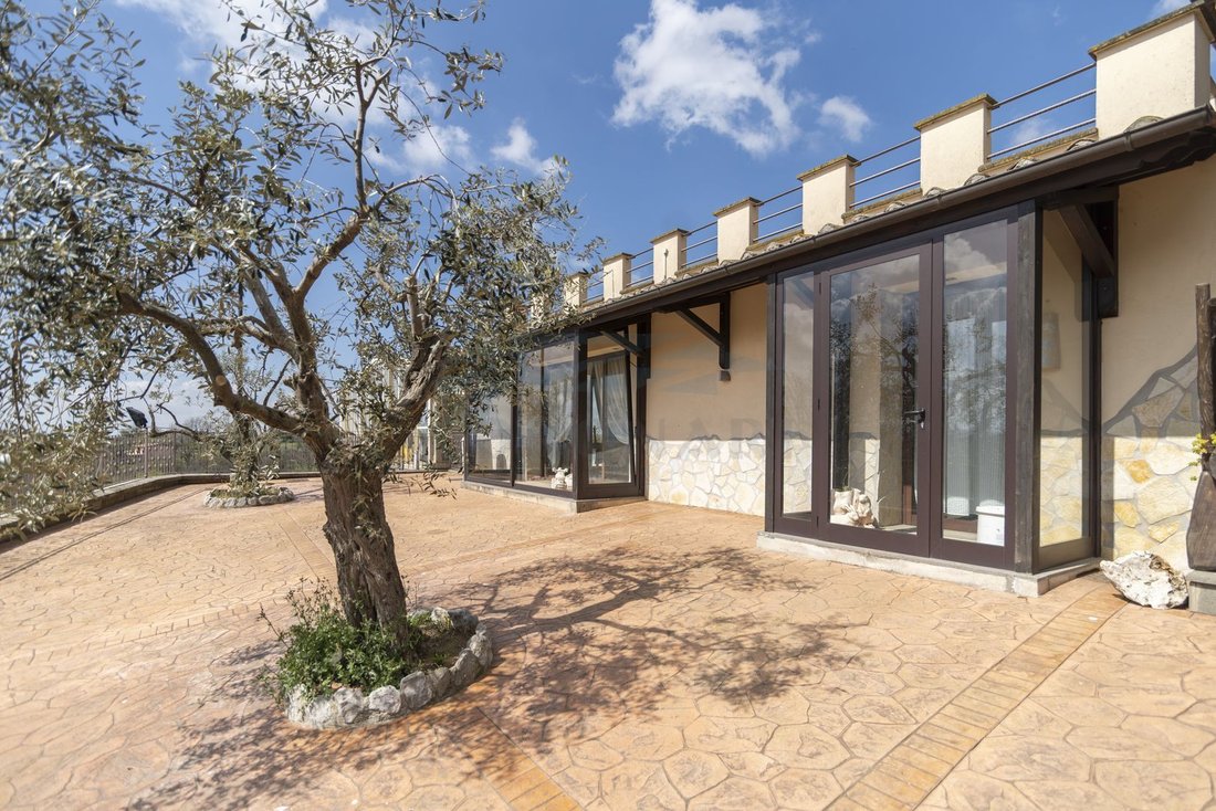 Villa in Palestrina, Lazio, Italy 4 - 15529637