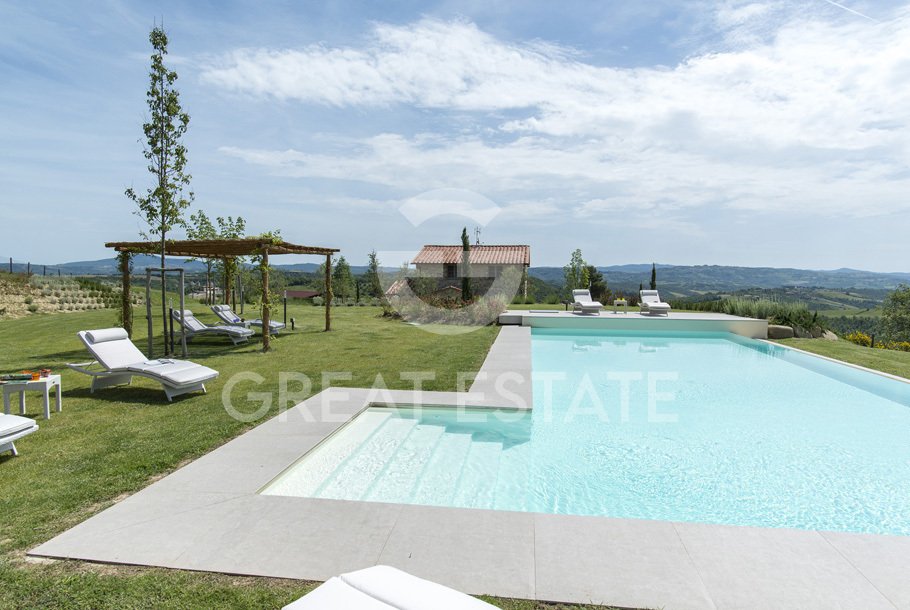 Estate in Fabro, Umbria, Italy 3 - 15531662