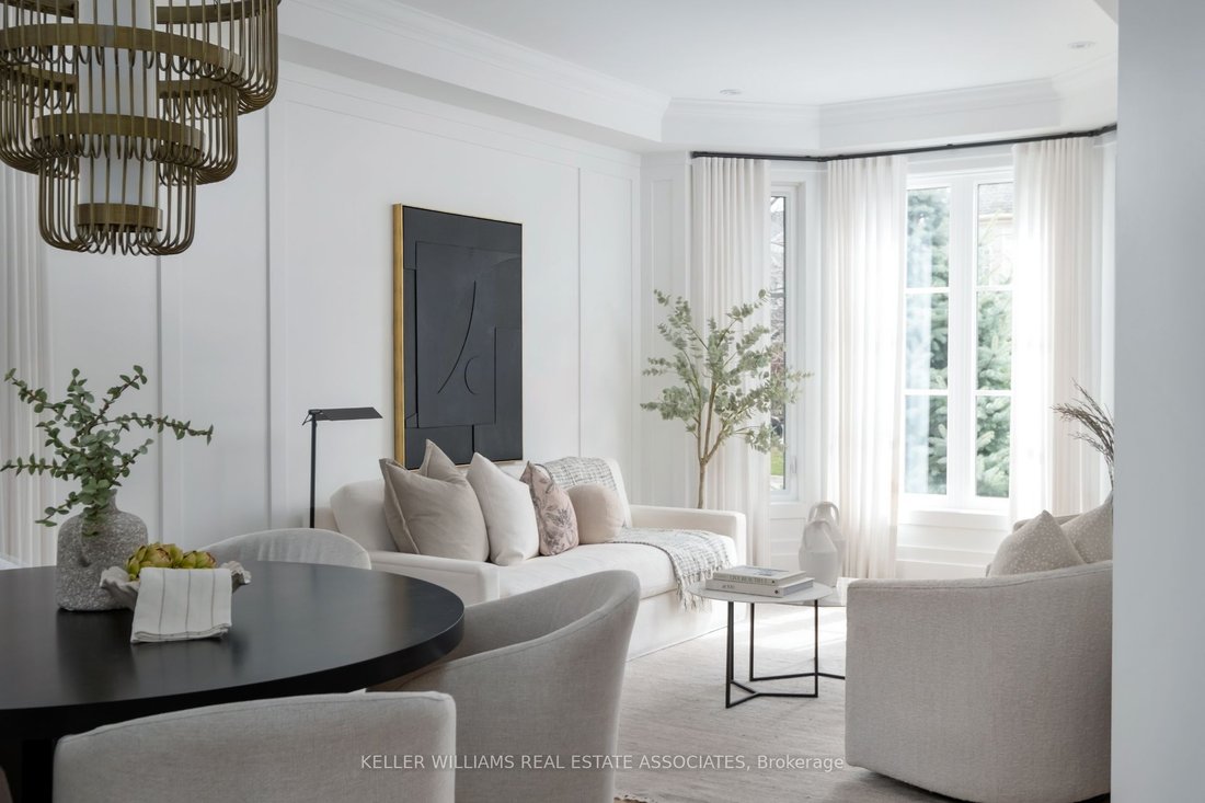 House in Oakville, Ontario, Canada 4 - 15530889