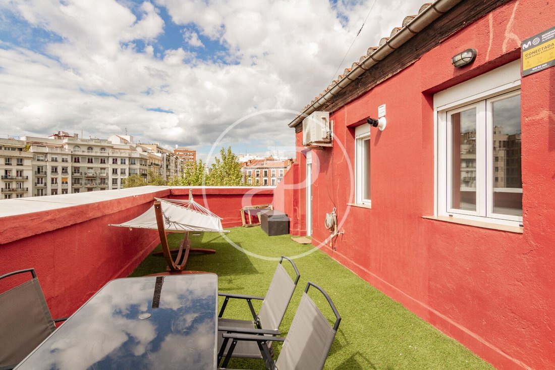 Penthouse in Centro, Madrid, Spain 1 - 15533376