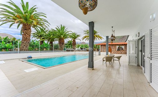 Villa in Arona, Canary Islands, Spain 1