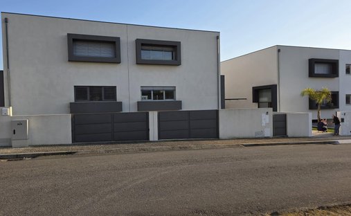 Villa in Santa Maria da Feira, Aveiro District, Portugal 1
