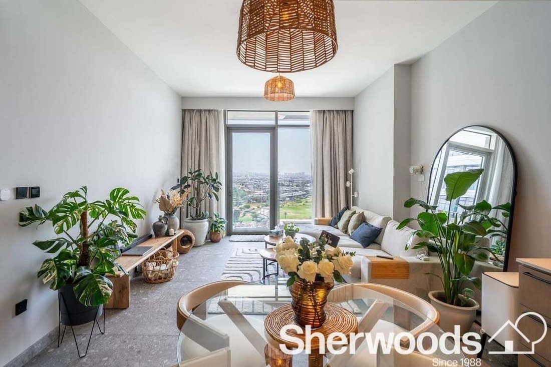 Apartment in Hadaeq Sheikh Mohammed Bin Rashid, Dubai, United Arab Emirates 1 - 15530455