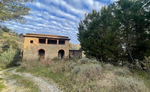 Country House in Montalcino, Tuscany, Italy 1