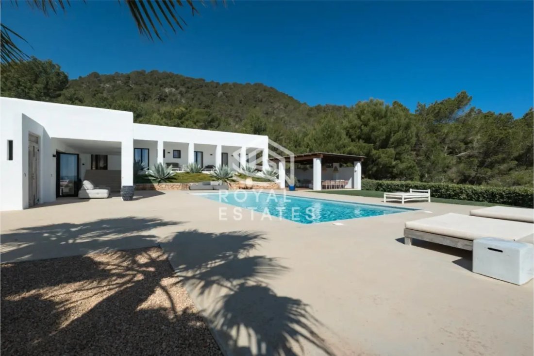 Villa in Sant Josep de sa Talaia, Balearic Islands, Spain 5 - 15426764