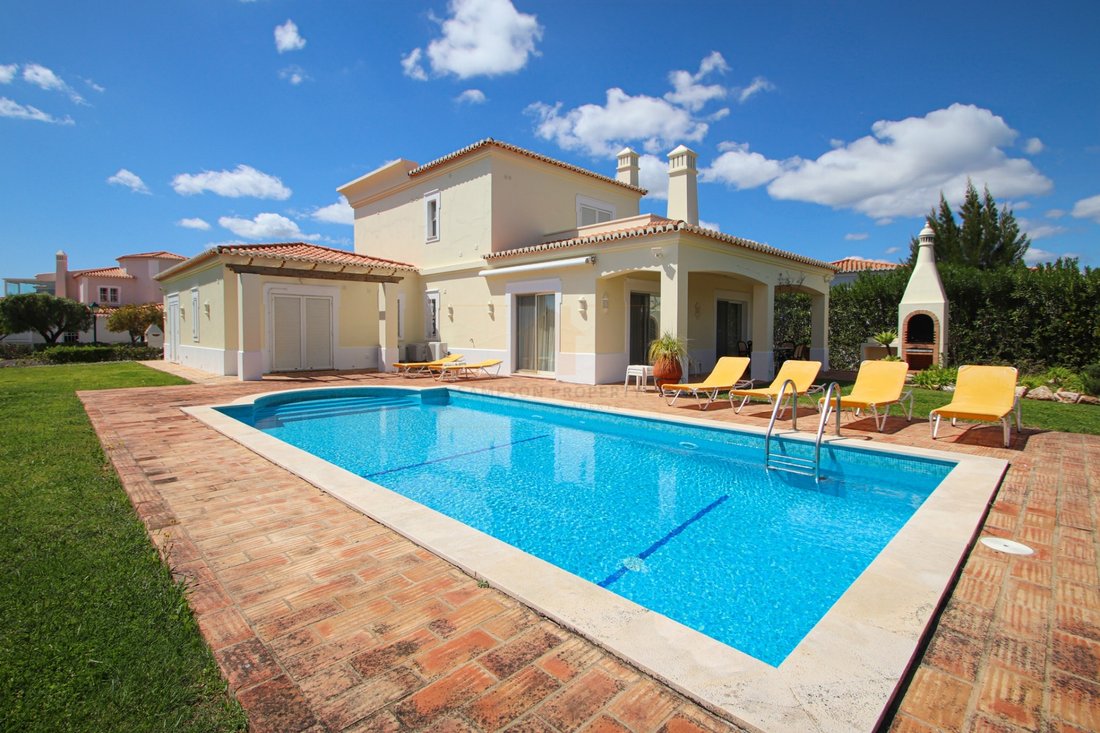 House in Carvoeiro, Algarve, Portugal 1 - 15492331