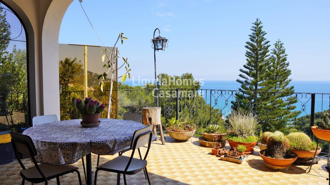 Villa in Andora, Liguria, Italy 1 - 15531576