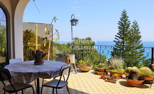 Villa en Andora, Liguria, Italia 1
