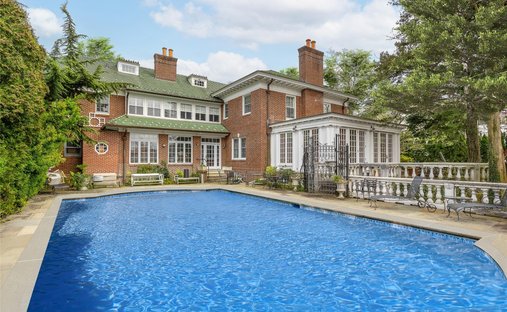 House in New York, New York, United States 1