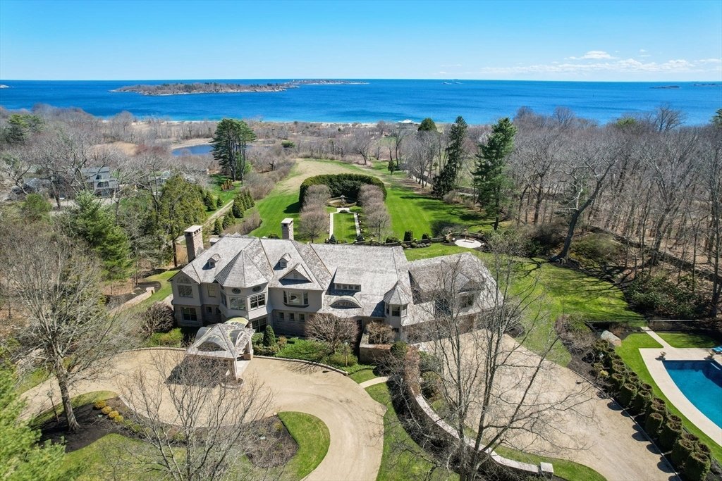 House in Beverly, Massachusetts, United States 1 - 15529665