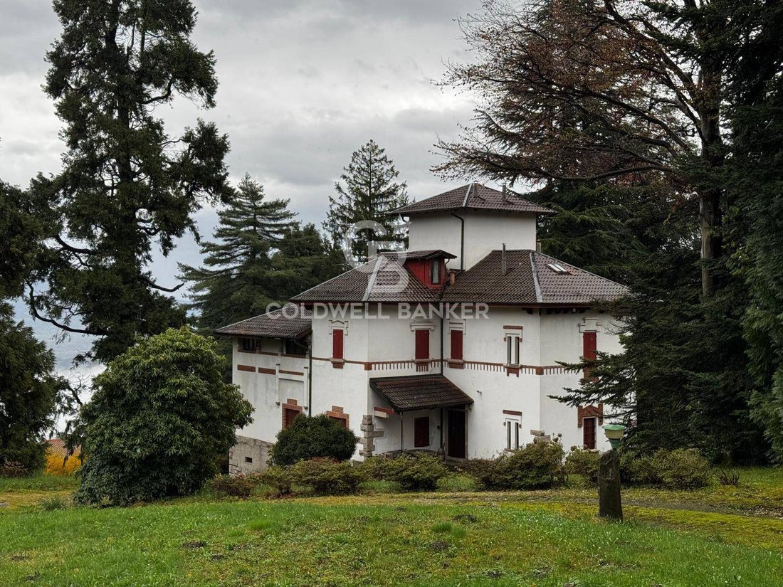 Villa in Gignese, Piedmont, Italy 2 - 15531907