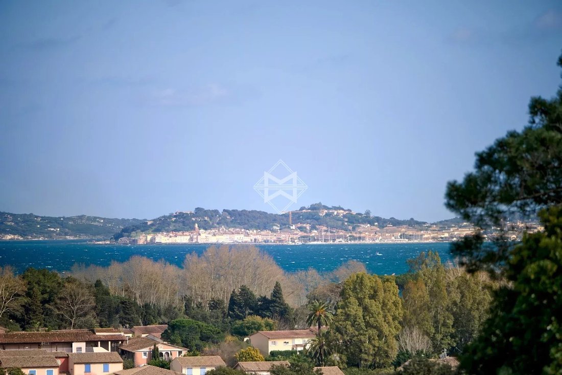 Villa in Grimaud, Provence-Alpes-Côte d'Azur, France 2 - 15530114