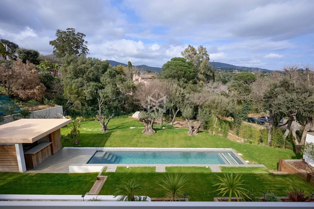 Villa in Grimaud, Provence-Alpes-Côte d'Azur, France 4 - 15530114