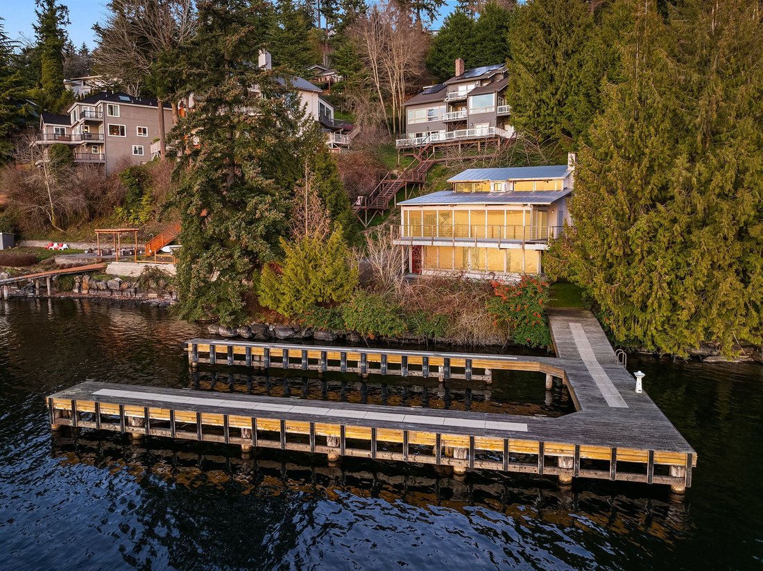 Mercer Island, Washington, United States 2 - 15533180