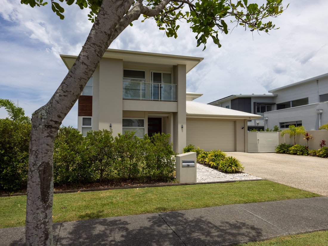 House in Helensvale, Queensland, Australia 3 - 15532487