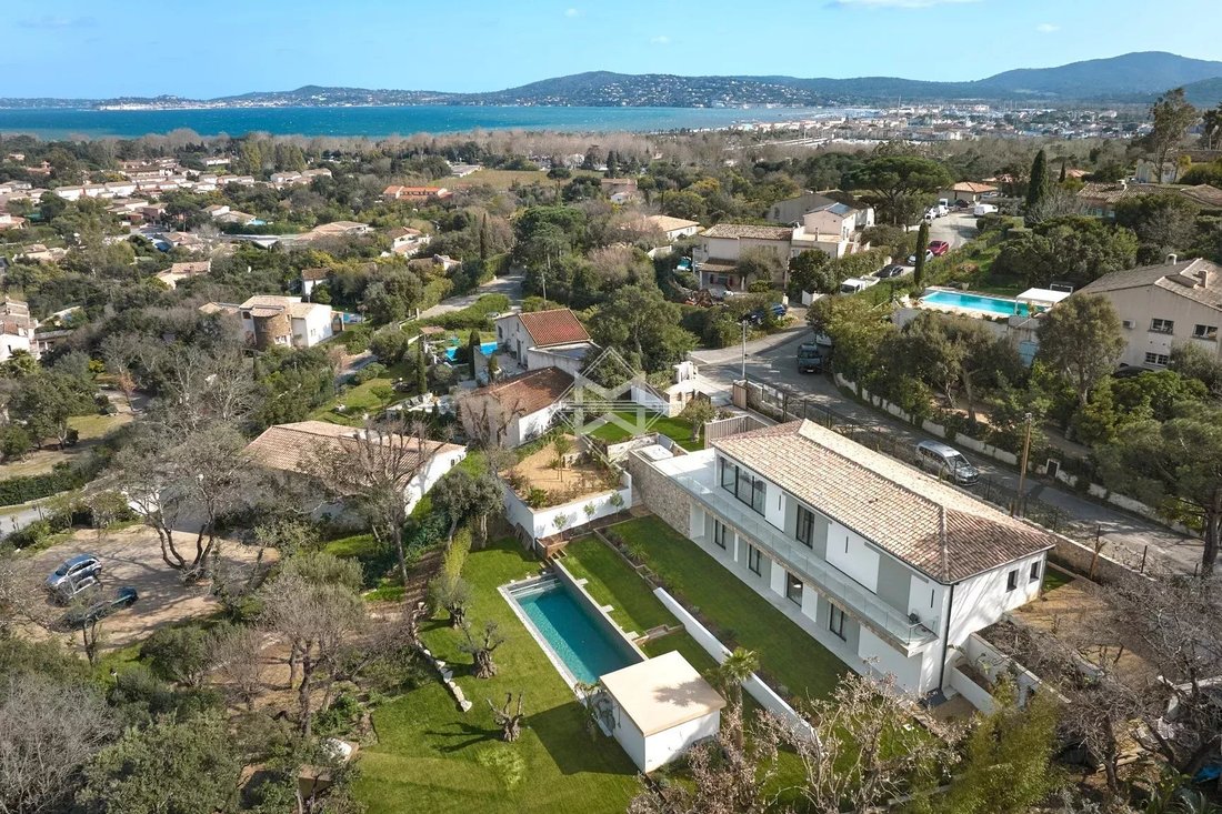 Villa in Grimaud, Provence-Alpes-Côte d'Azur, France 1 - 15530114