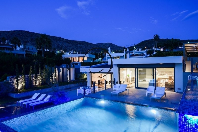 Villa in Saronida, Attica, Greece 2 - 15532702