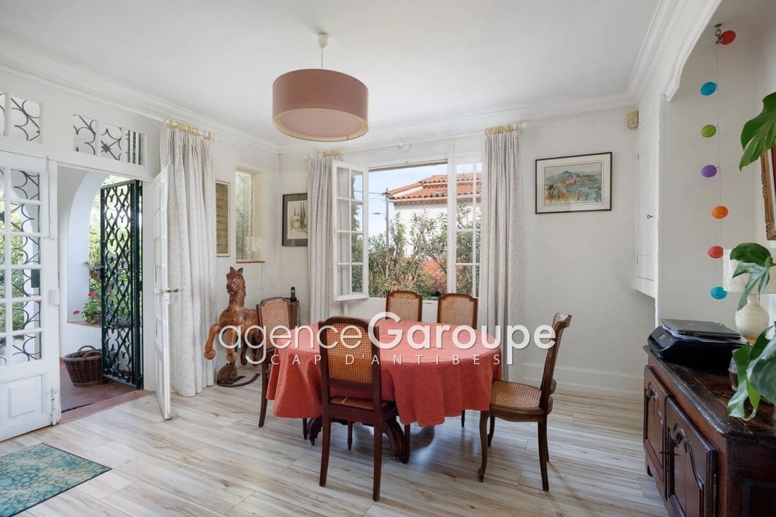 Villa in Antibes, Provence-Alpes-Côte d'Azur, France 4 - 15336538