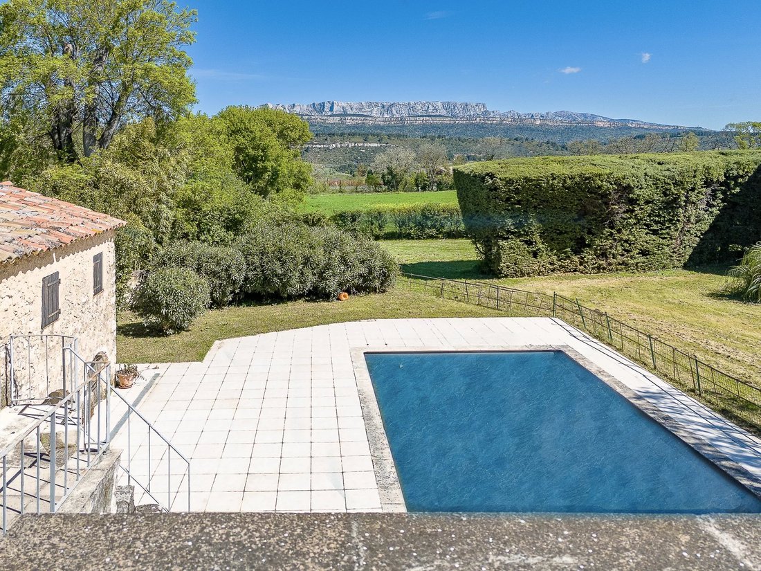 Estate in Ouest, Fuveau, France 2 - 15530285