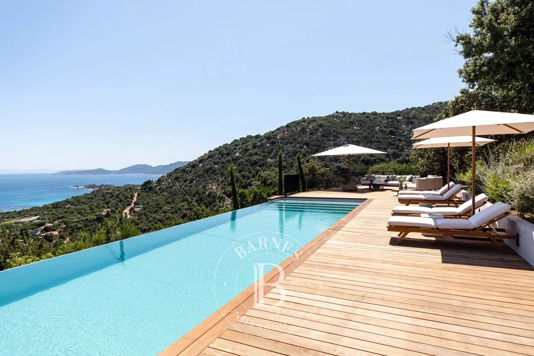 Villa in Porto-Vecchio, Corsica, France 2 - 13544199